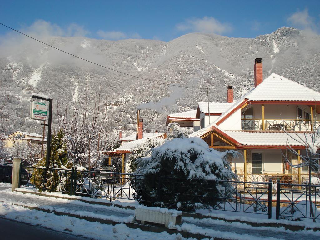 Guesthouse Agnandi Loutraki  Exterior photo