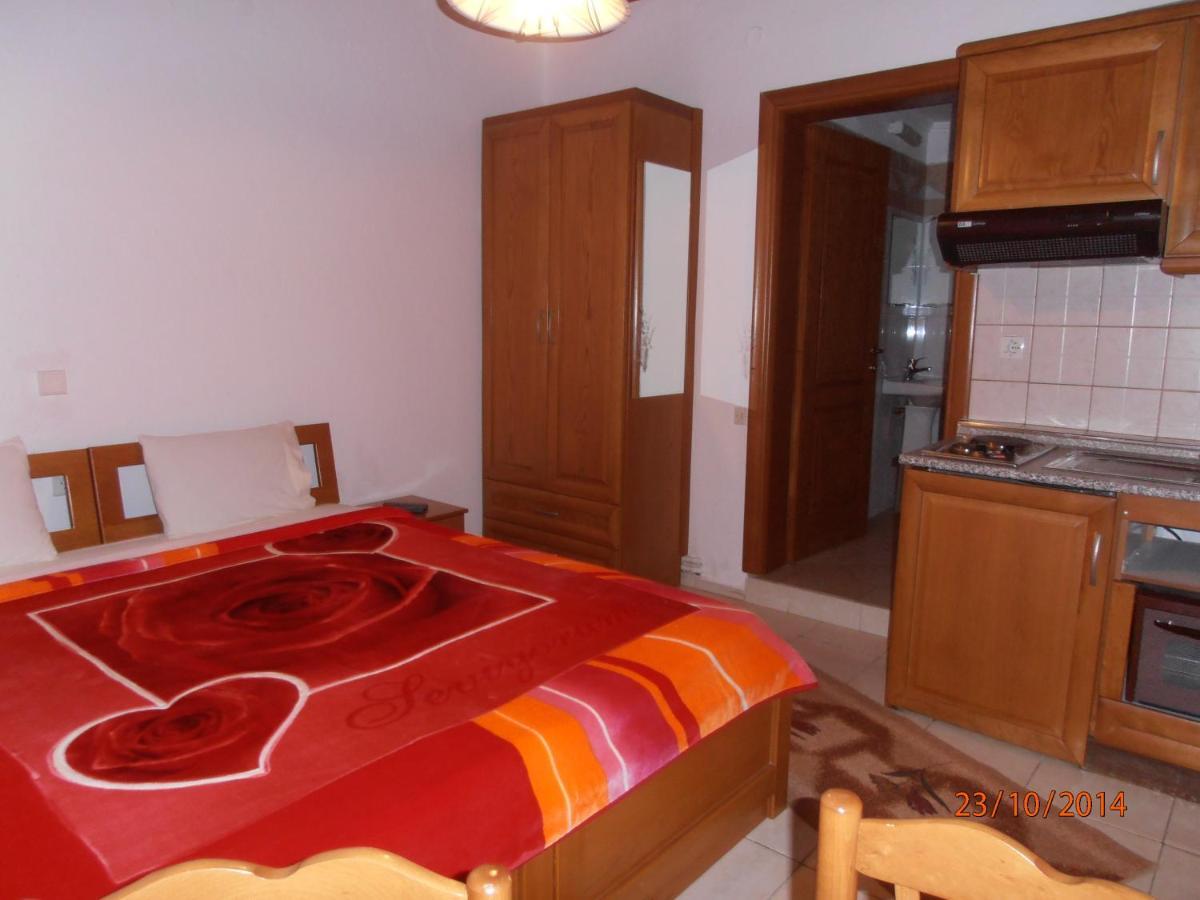 Guesthouse Agnandi Loutraki  Room photo